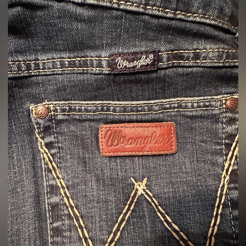 Wrangler Women's Dark Blue Denim Jeans